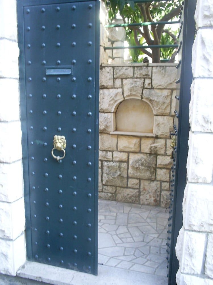 undefined All House - House With Garden