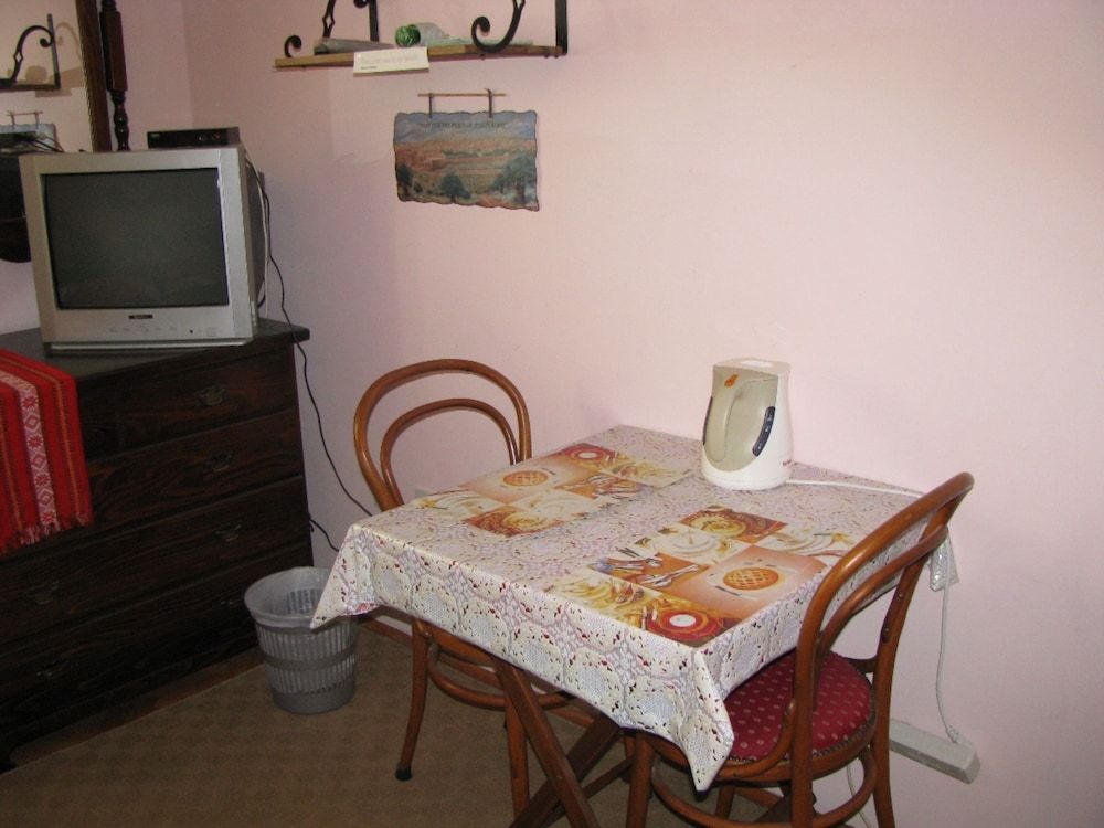 undefined All House - House With Garden 8