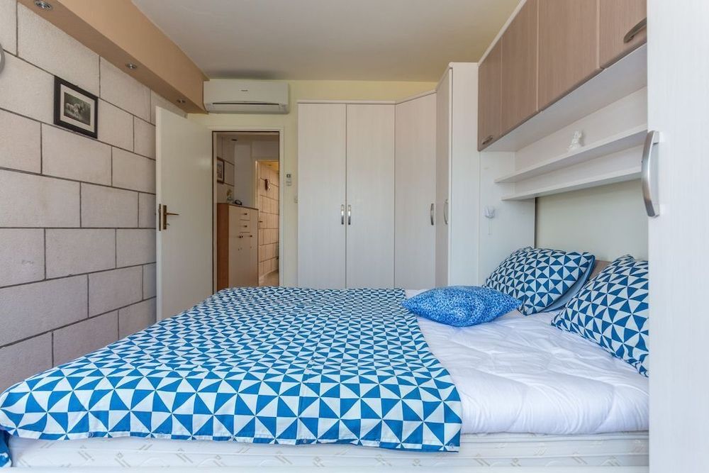 undefined Romantic apartment for 2 with pool 4