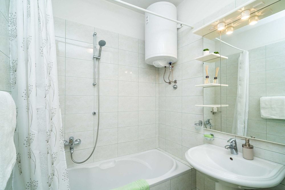 Down Town Apartments Apartment (One Bedroom Apartment) 16