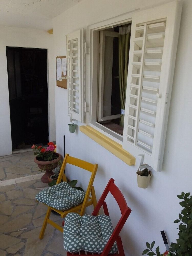 Apartment Mir Studio (Studio Apartment) 9