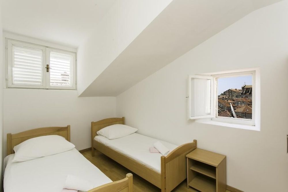 undefined Apartment Sun 2