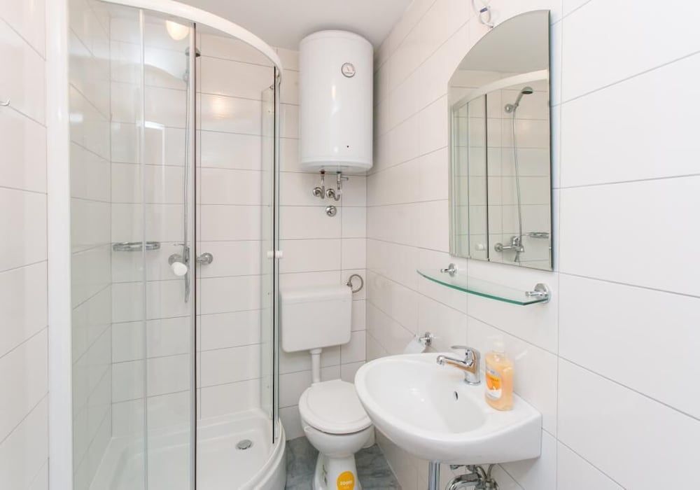 undefined Apartment Sun 8