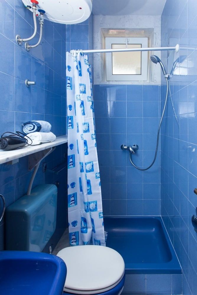 GH Old Town View Apartment (Three-Bedroom Apartment) 9