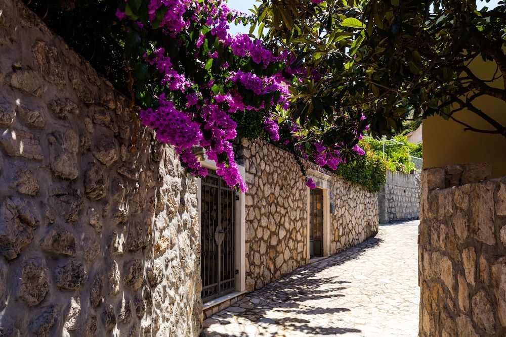 undefined Apartment Pod Nespolom 4