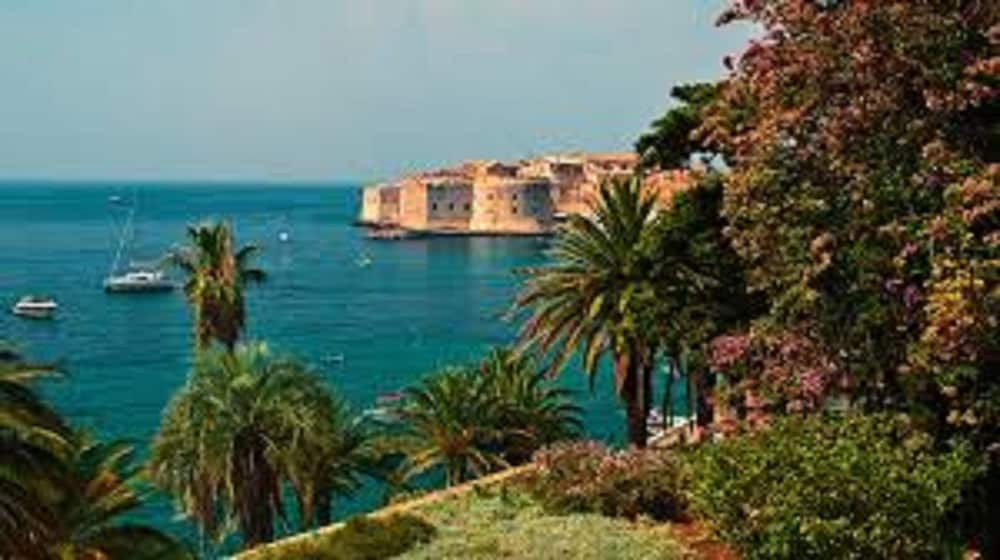 Apartment The Big Chill Apartment (Three Bedroom Apartment with Terrace,) 9