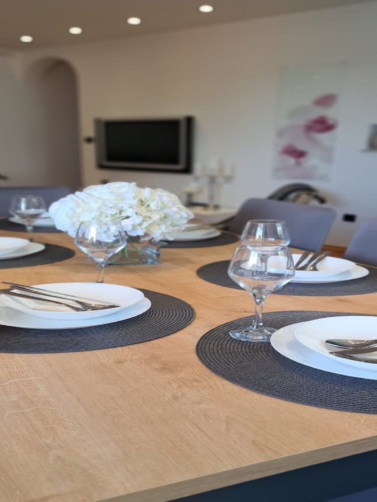 undefined Apartment The Big Chill 5