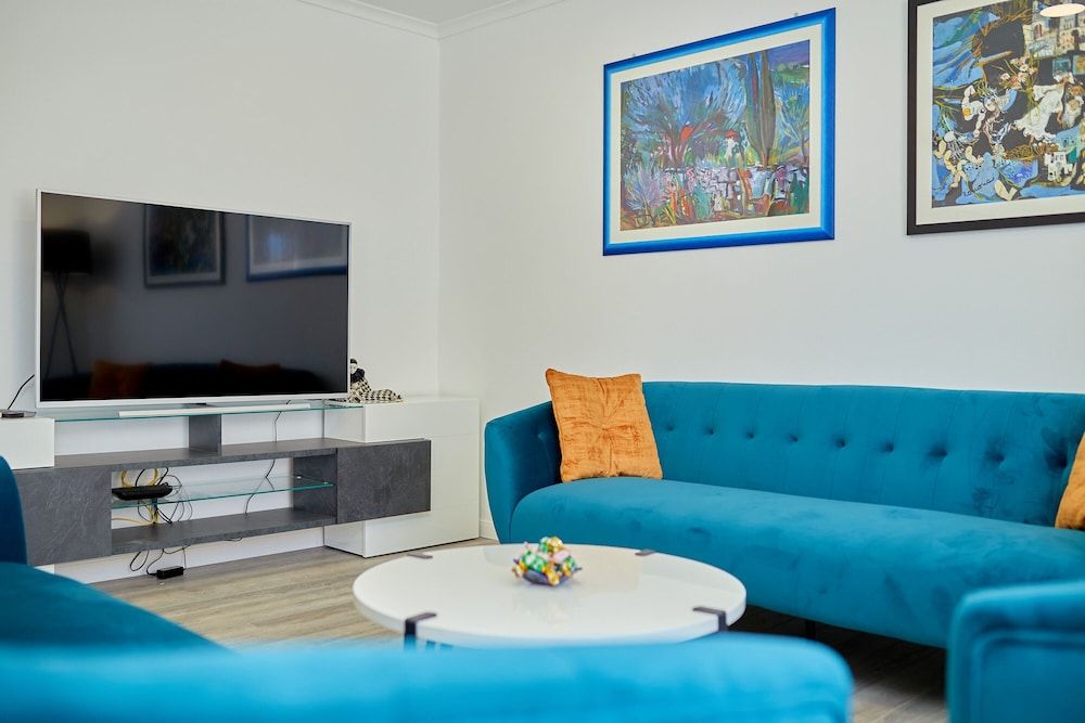 Holiday Home Festina Lente House (3 Bedroom HH with Garden and Sea View) 20