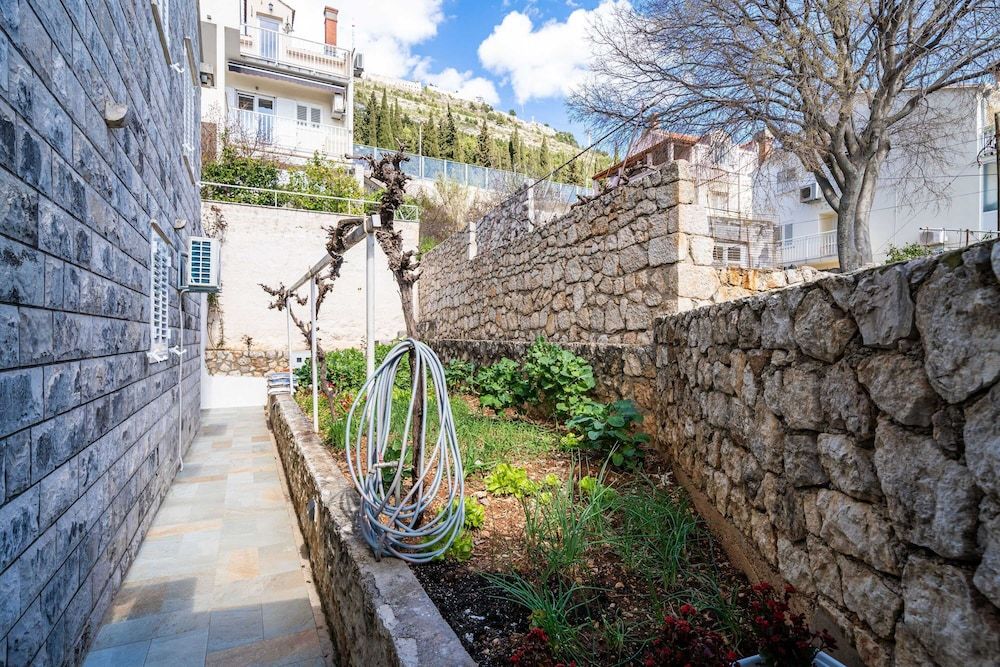 undefined Apartman Debos 4