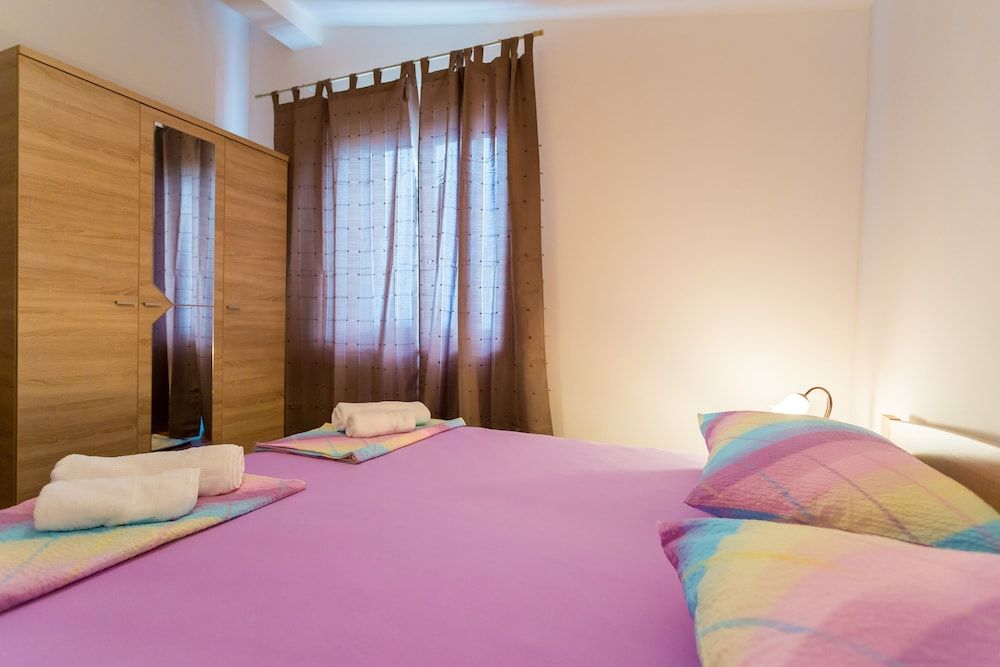 undefined Apartment Sun & Sky 3