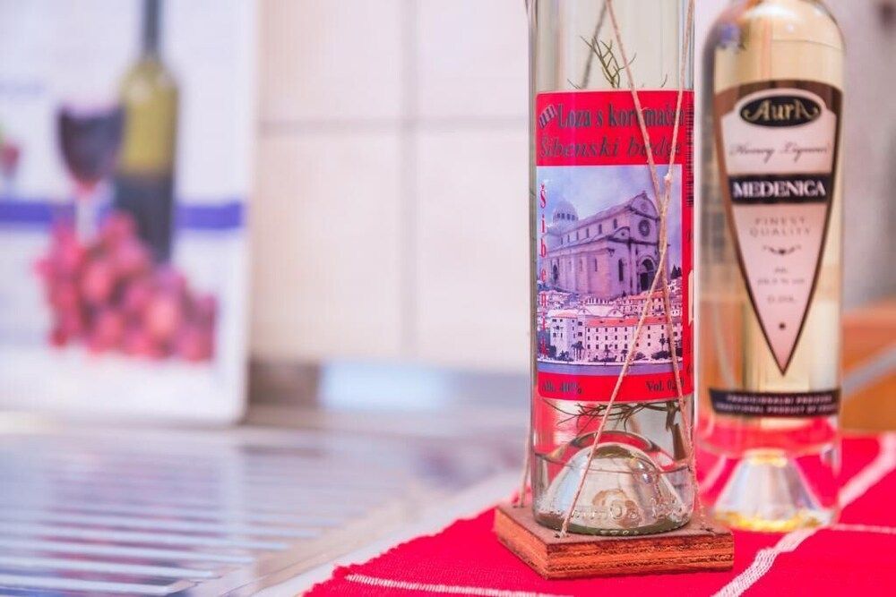 undefined Apartments Grga 9