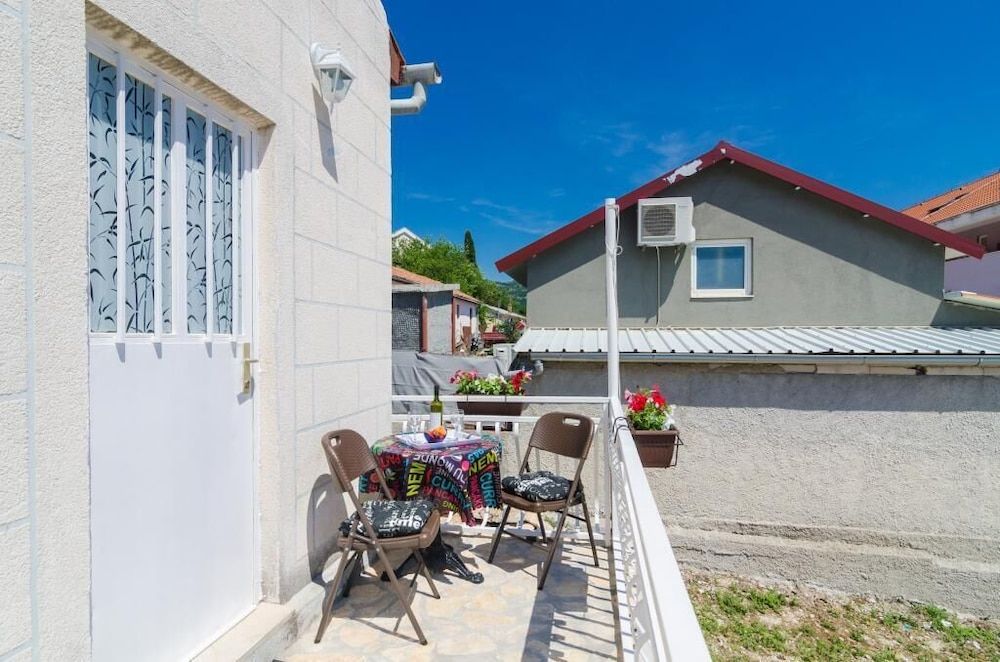 undefined Apartments Grga 4