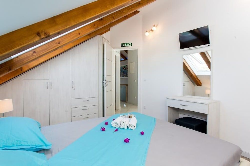 Apartment Mali Skoj Apartment (2Bedroom Apt with sea view) 15