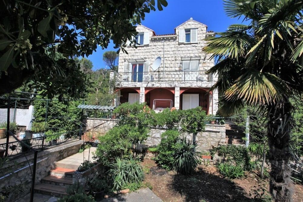 undefined Apartman Laura Zaton 3