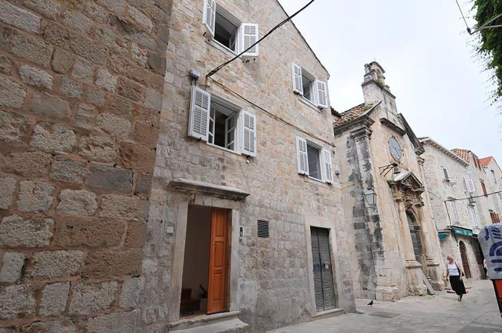 undefined Apartments Espana 2 2