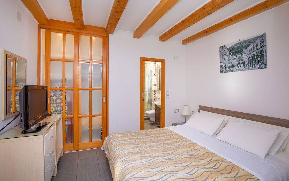 undefined Apartments Espana 2 5