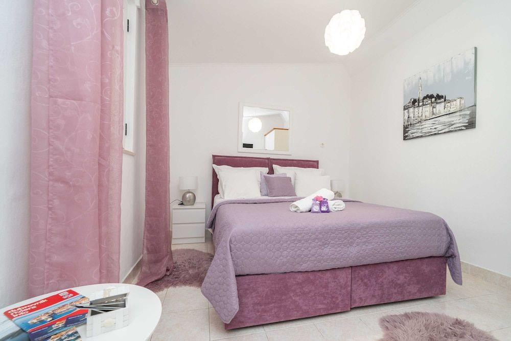 Apartment Santa Apartment (One Bedroom Apartment) 5