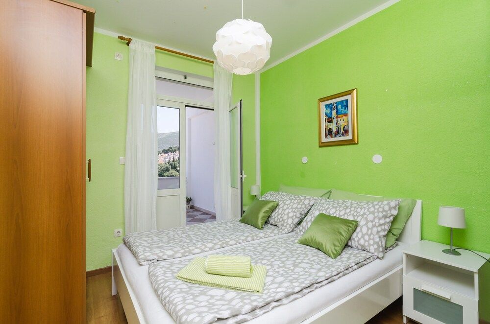 undefined Apartment Jossy 6