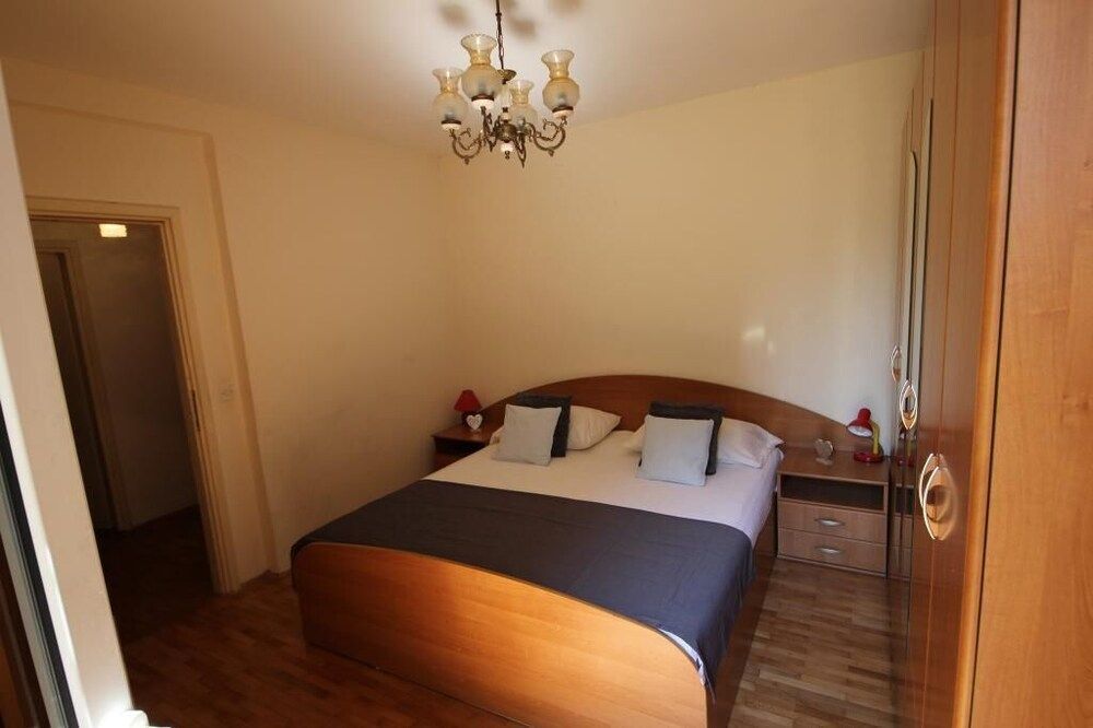 undefined Apartment Amazing Summer 3