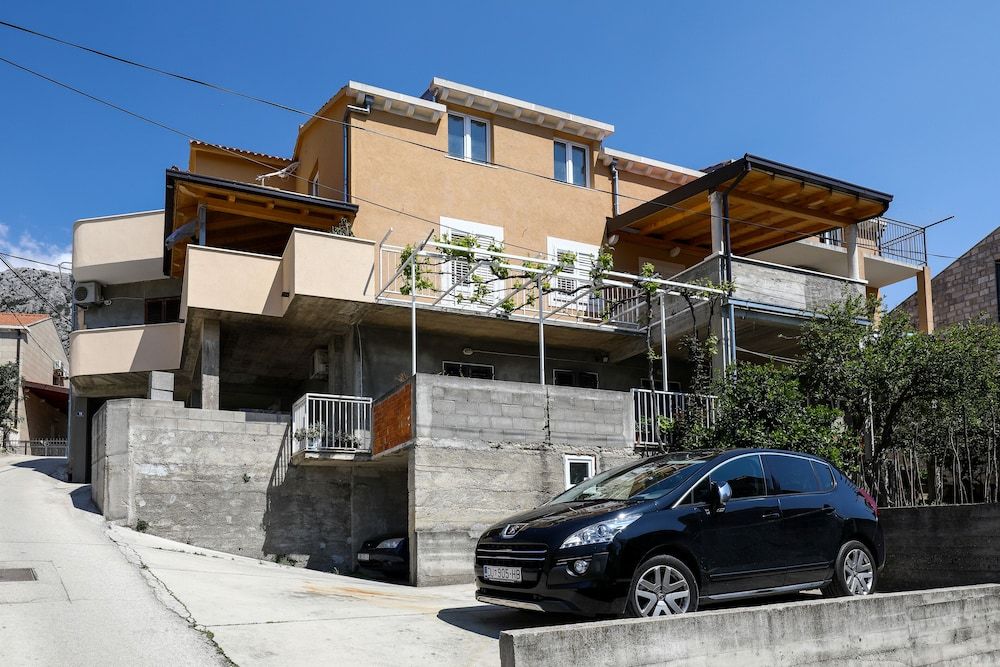 undefined Apartment Brane