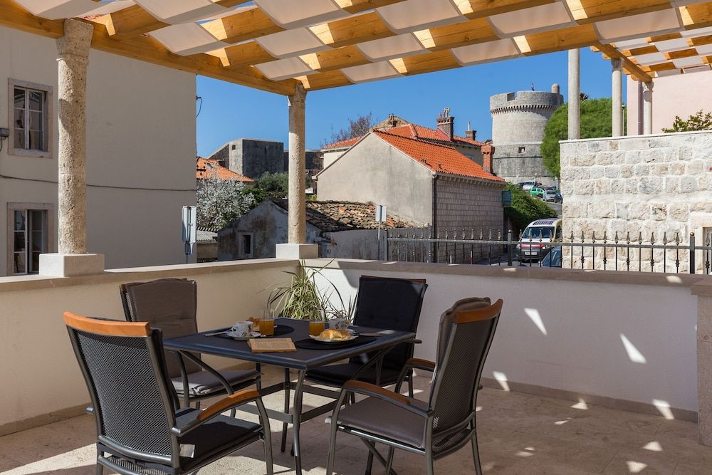 Apartment Toma Studio (Studio Apartment with Terrace and Sea) 15