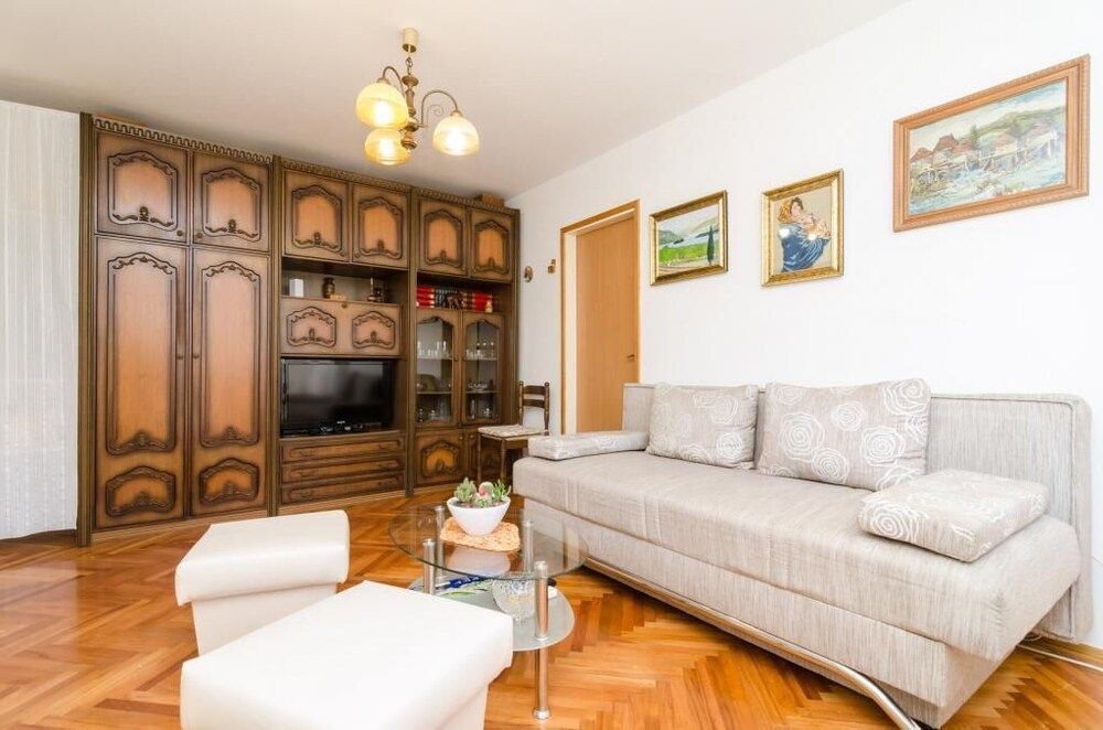 undefined Apartment Marina 5