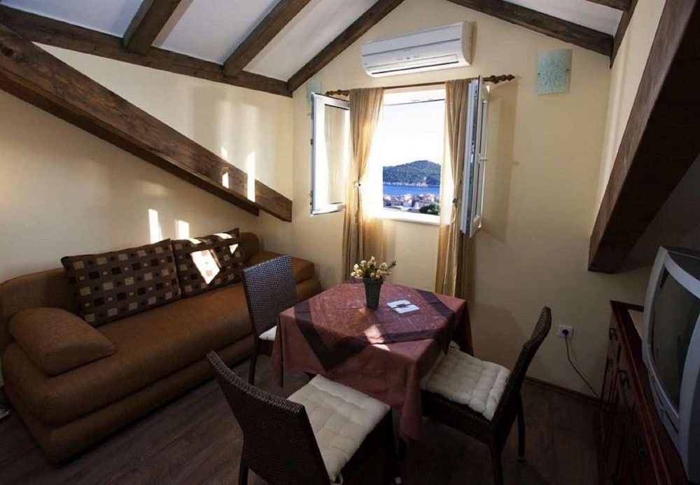 undefined Apartment Magic 2