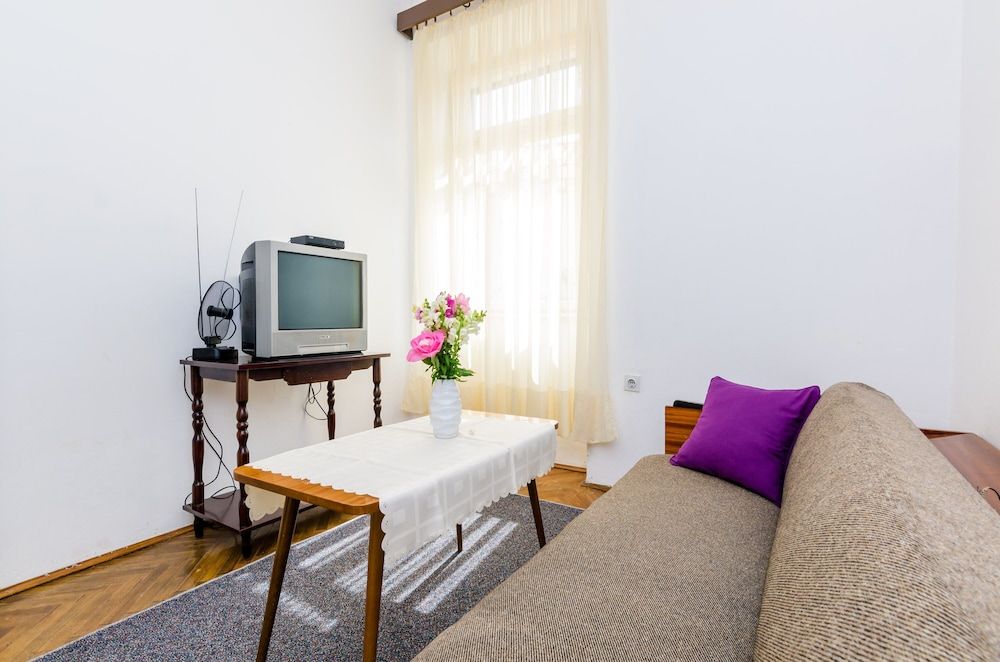 Apartment Lucy Apartment (Two Bedroom Apartment with Terrace) 9