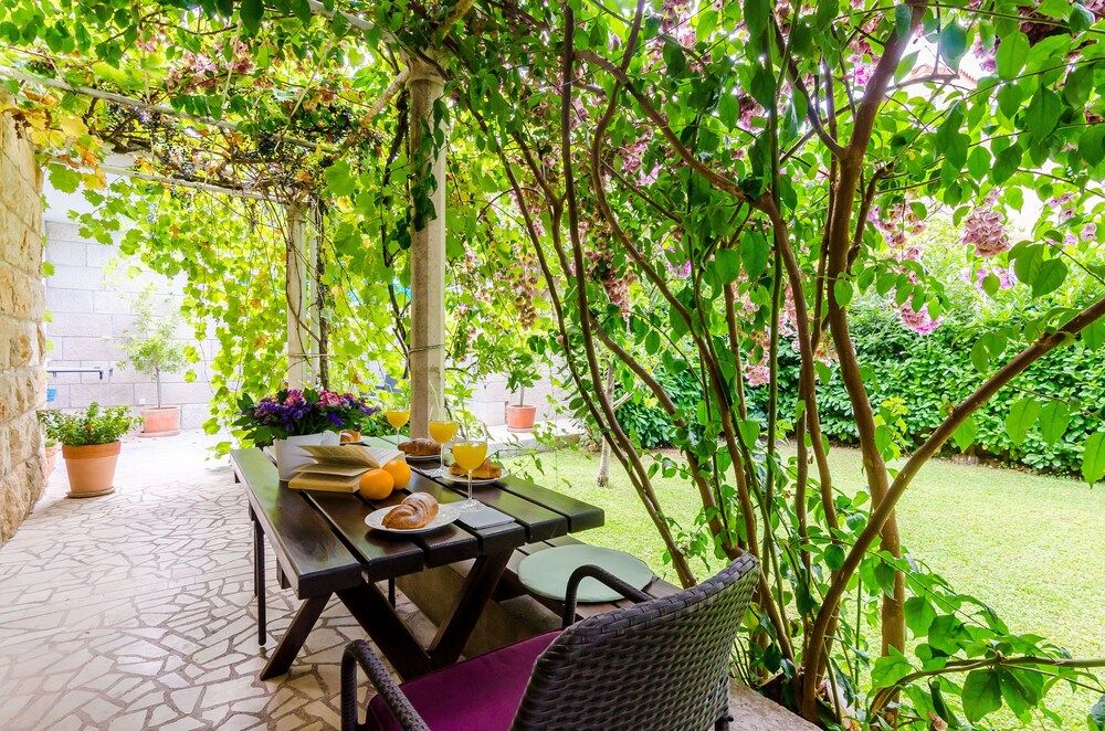 Apartments L&M Apartment (One Bedroom Apartment with Terrace) 9