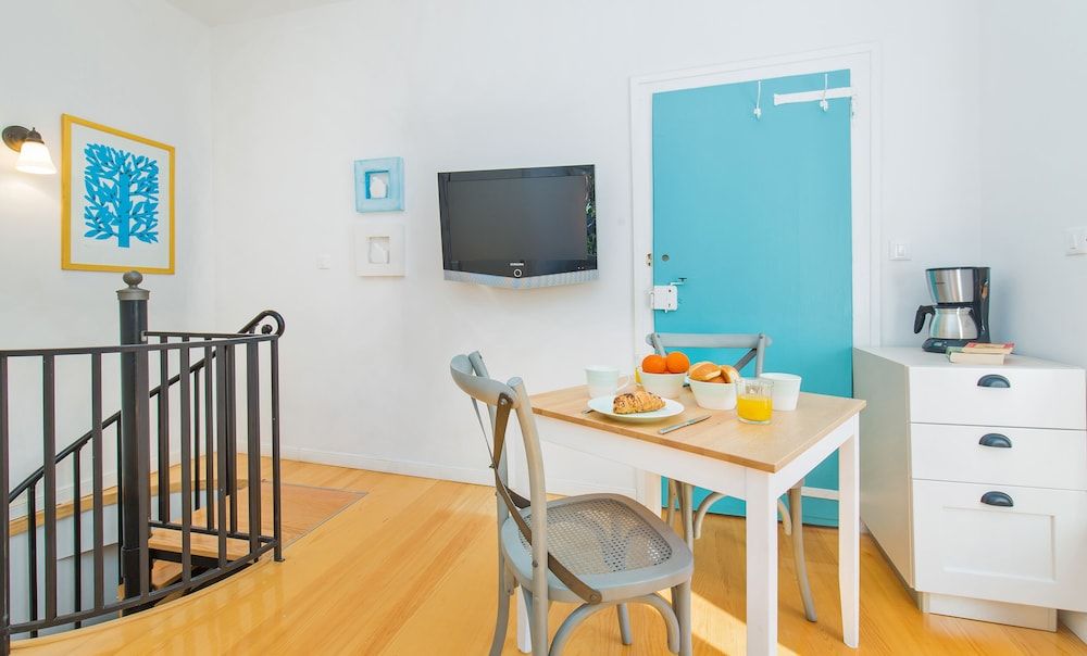 Steps Old Town Apartments by Irundo Superior Apartment 8