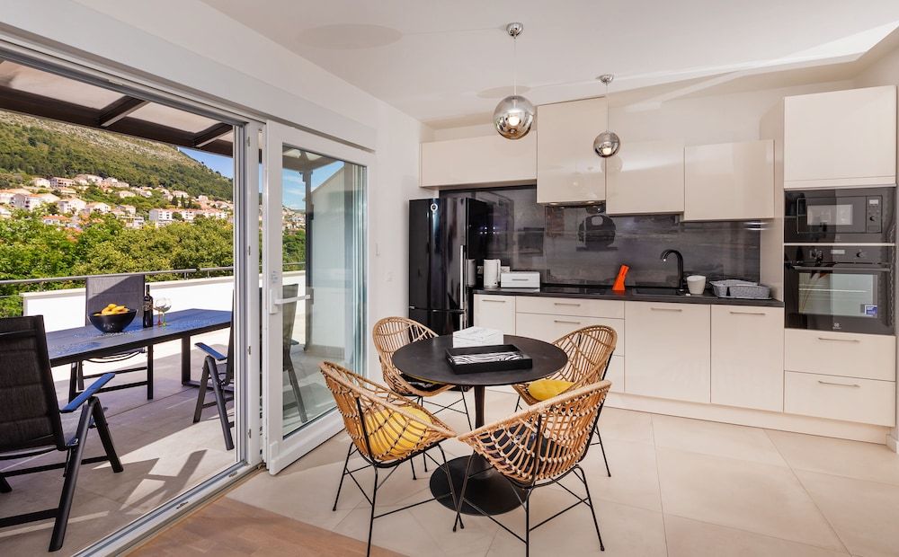 Apartment Life Plus Apartment (Two Bedroom Apartment with Terrace) 21