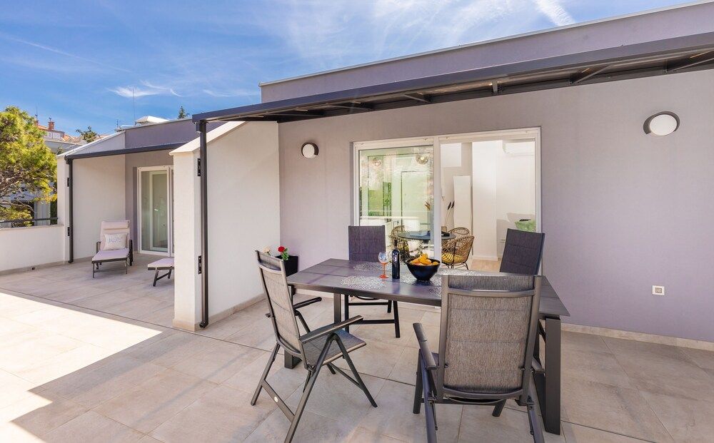 Apartment Life Plus Apartment (Two Bedroom Apartment with Terrace) 14