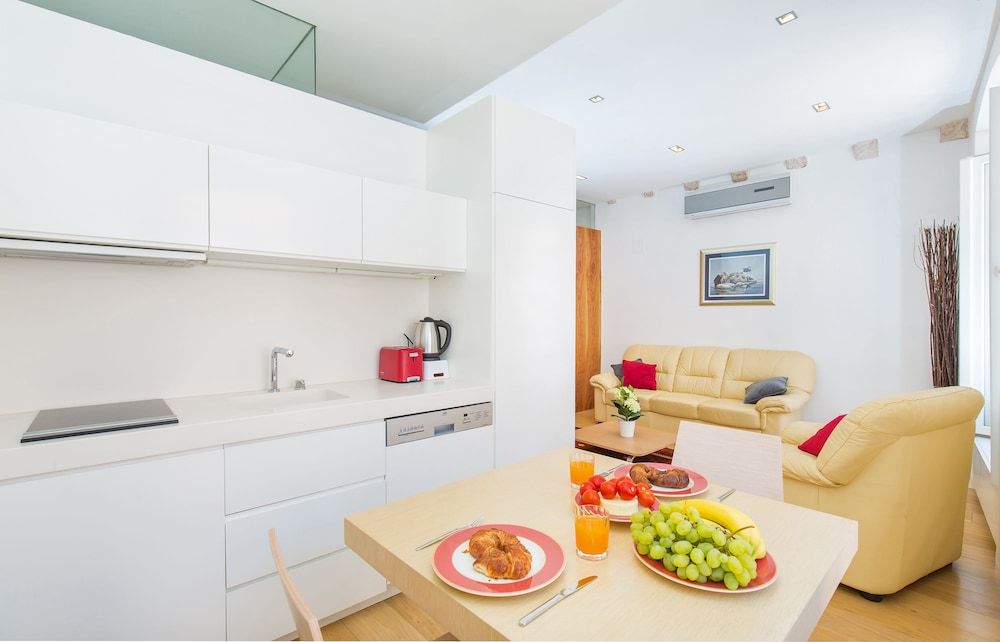 undefined The View Apartment by Irundo 5