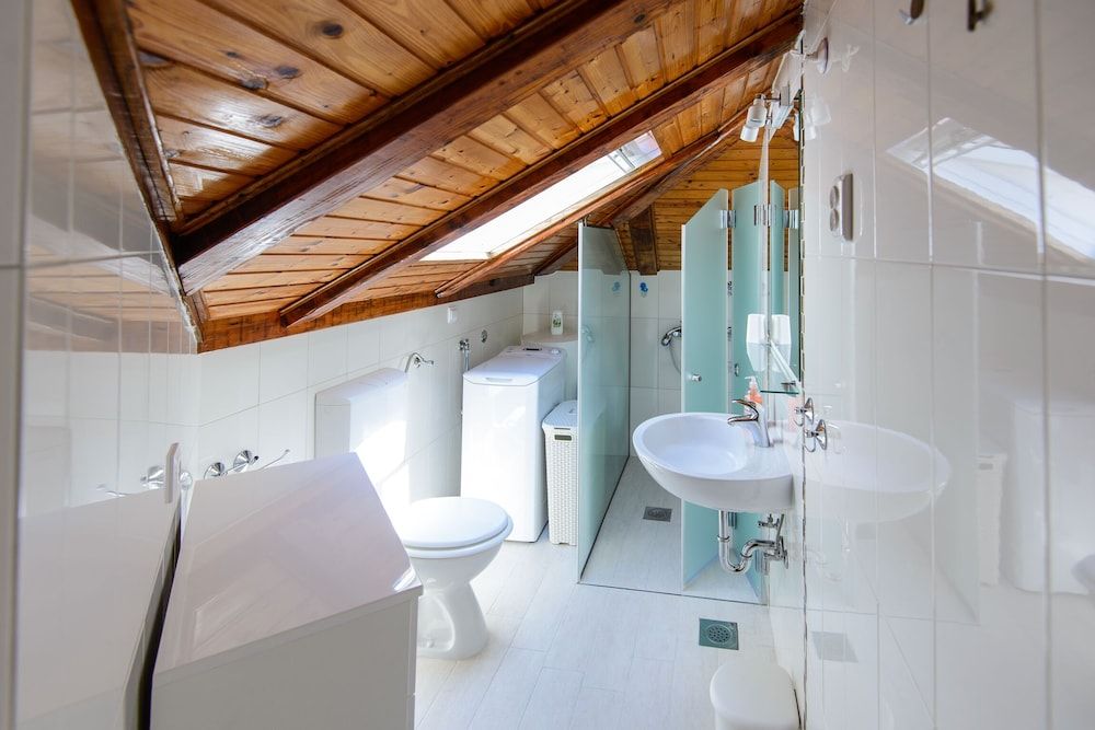 undefined Impeccable 3-bed Apartment in Dubrovnik 9