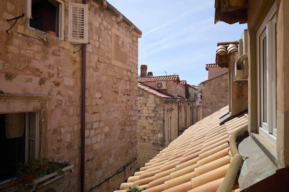 undefined Apartment Nino 3 5