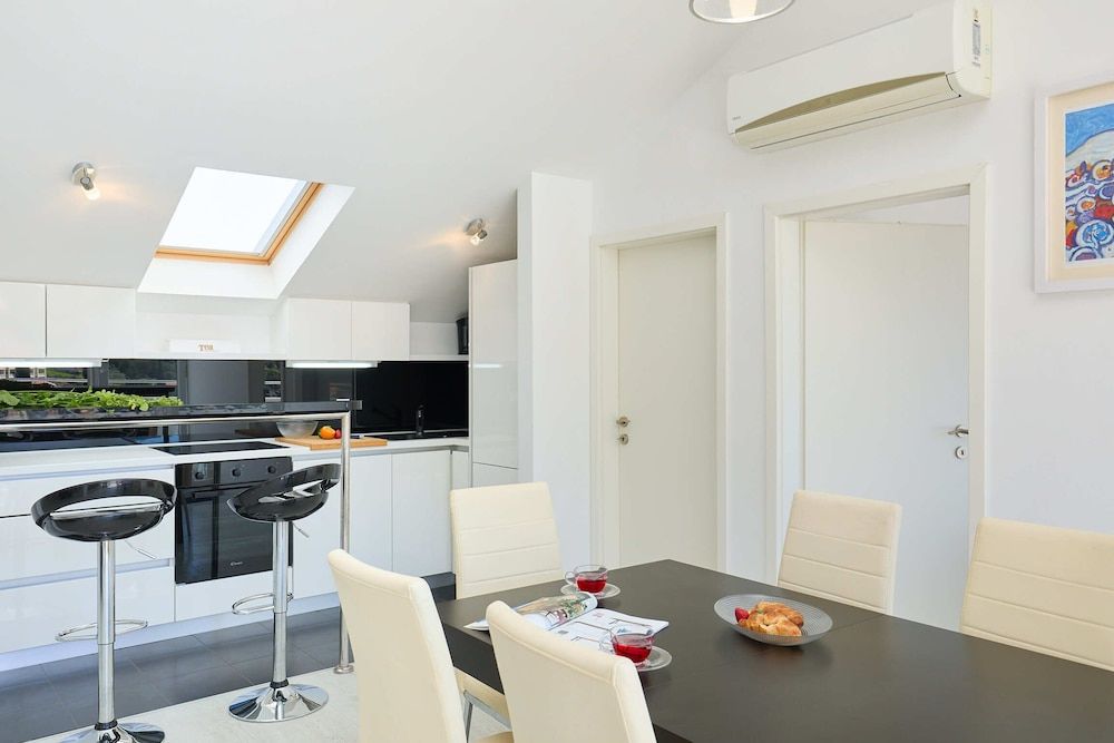 undefined Blue Bay Apartment 5