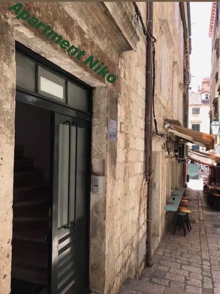 undefined Lovely 1-bed Apartment Niko in Dubrovnik 2
