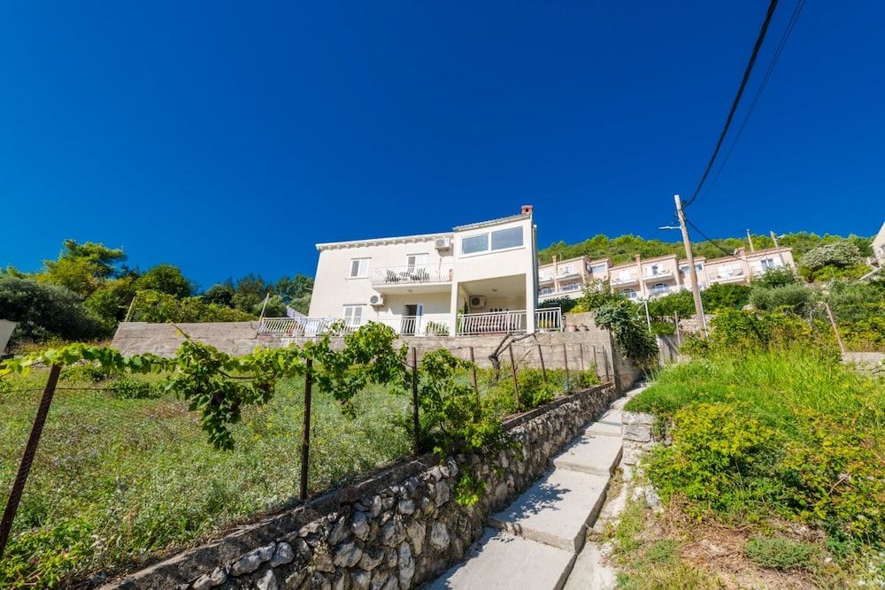 undefined Gordana - A1 4