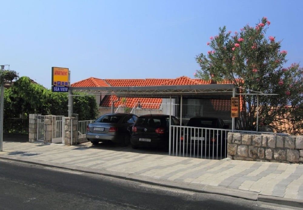 undefined Anja - Beautiful Panoramic View - A1 2