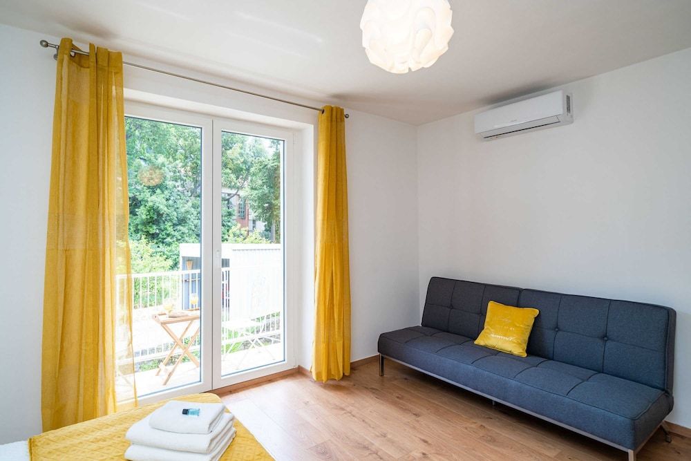 Apartment Ding Dong Apartment (Two Bedroom Apartment with Balcony) 22