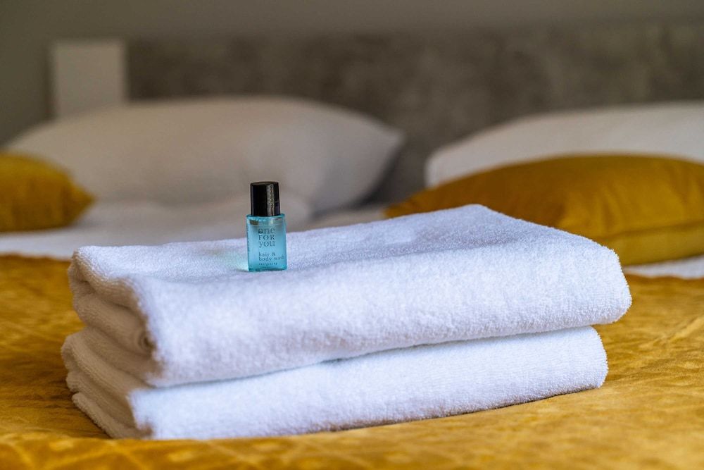 undefined Apartment Ding Dong 10