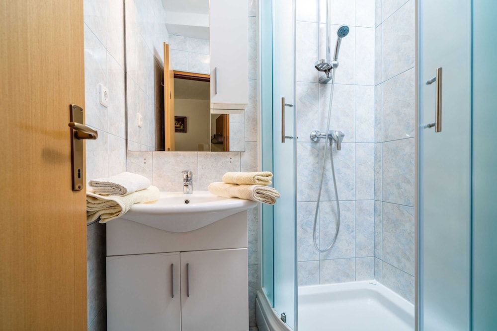 Apartments Zarac Apartment (One Bedroom Apartment with Terrace) 15