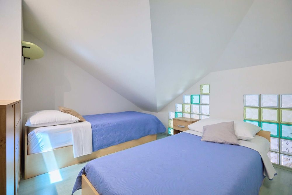 undefined Joyful Place 5