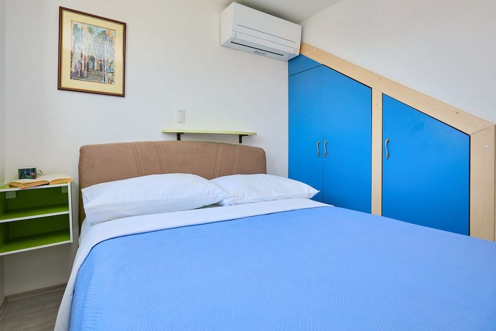 undefined Joyful Place 9