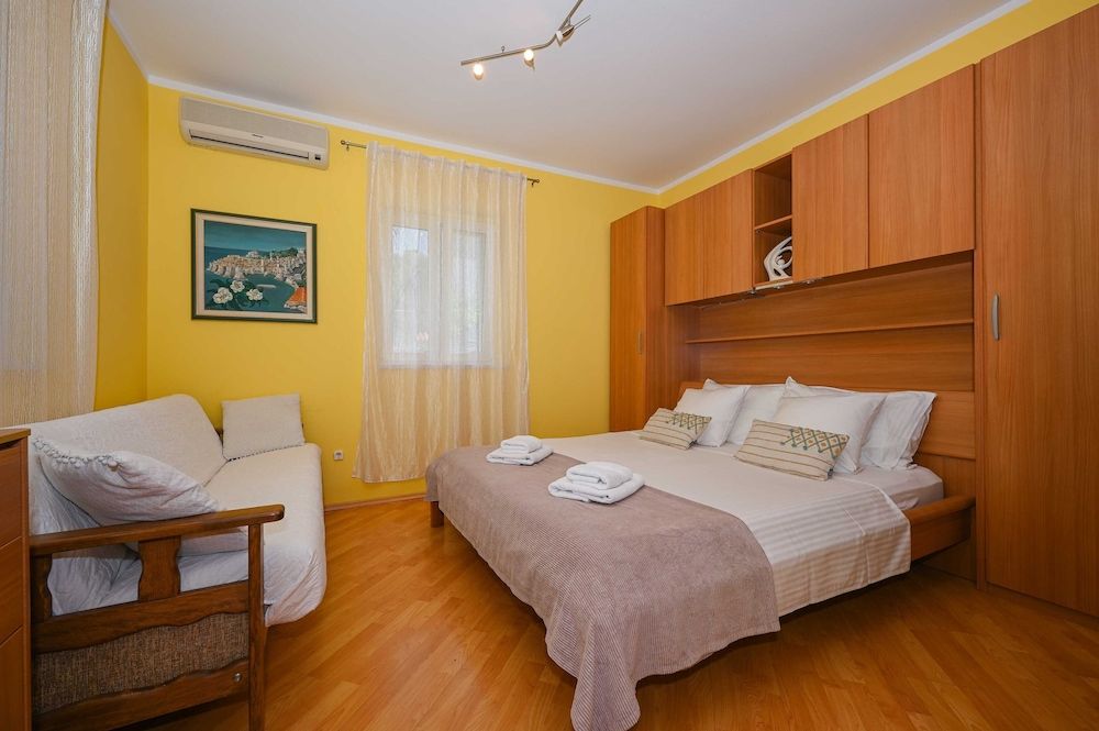 undefined Apartment La Rocca 10