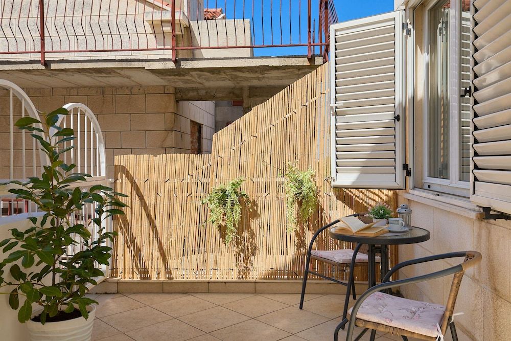 Apartment Aria Apartment (1 Bedroom) 9