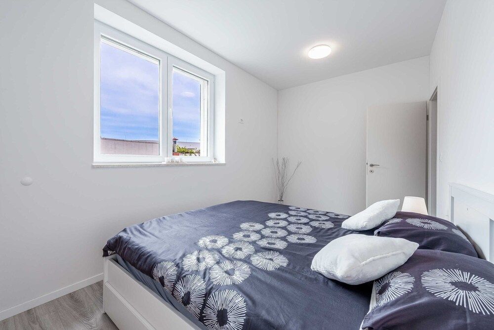 undefined Apartment Pinegrove 10