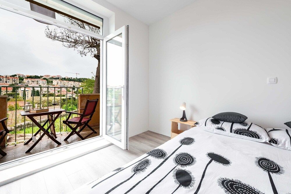 undefined Apartment Pinegrove 7