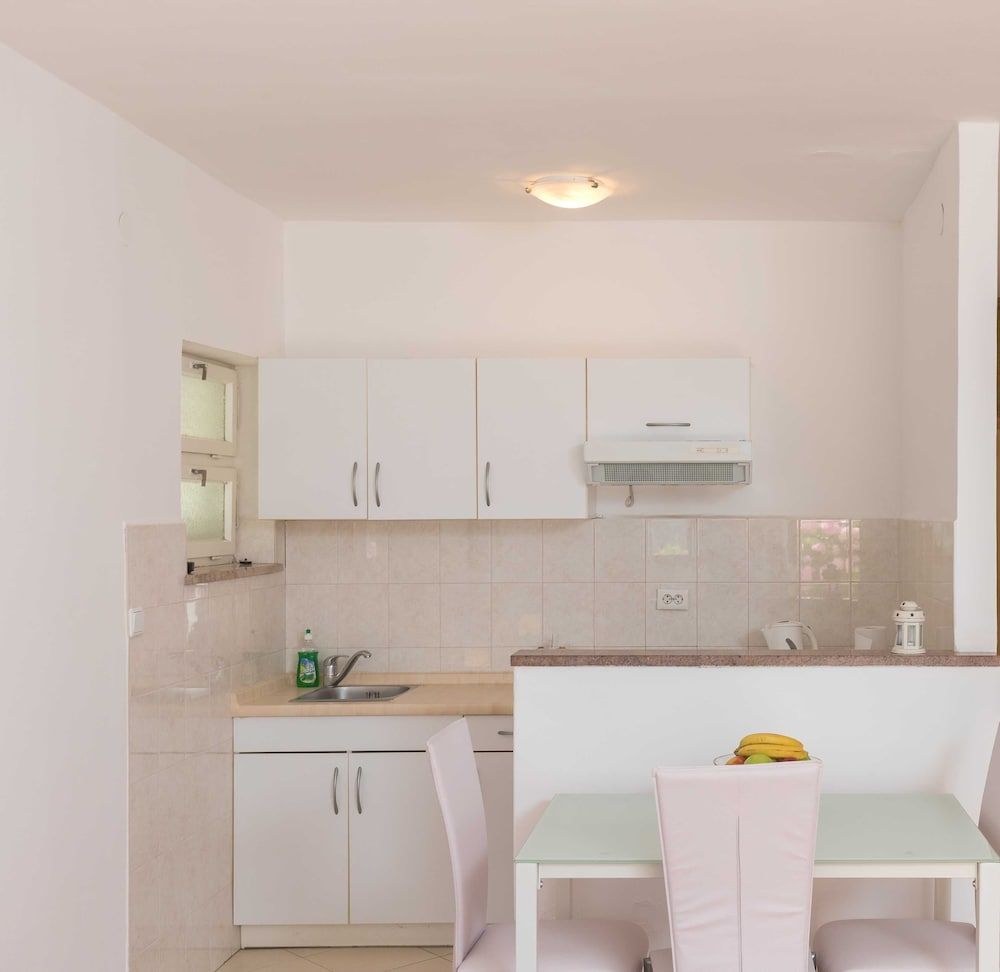 House Apartments Ariva Studio (Studio Apartment with Balcony (3 Adul) 11