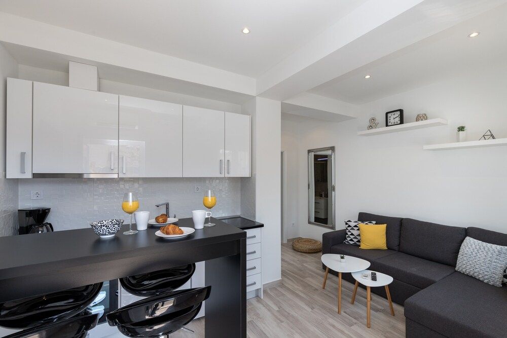 undefined Apartments Siblings - New 2